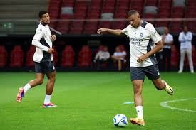 熟悉又充满 熟悉又充满